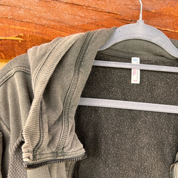 NWOT Free People Movement oversized hoodie small - Picture 2 of 3